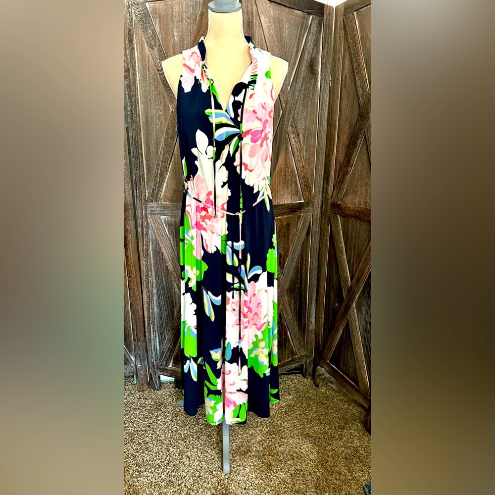 NWT Tommy Hilfiger Maxi Dress Sz 14. Pink floral on dark navy background.